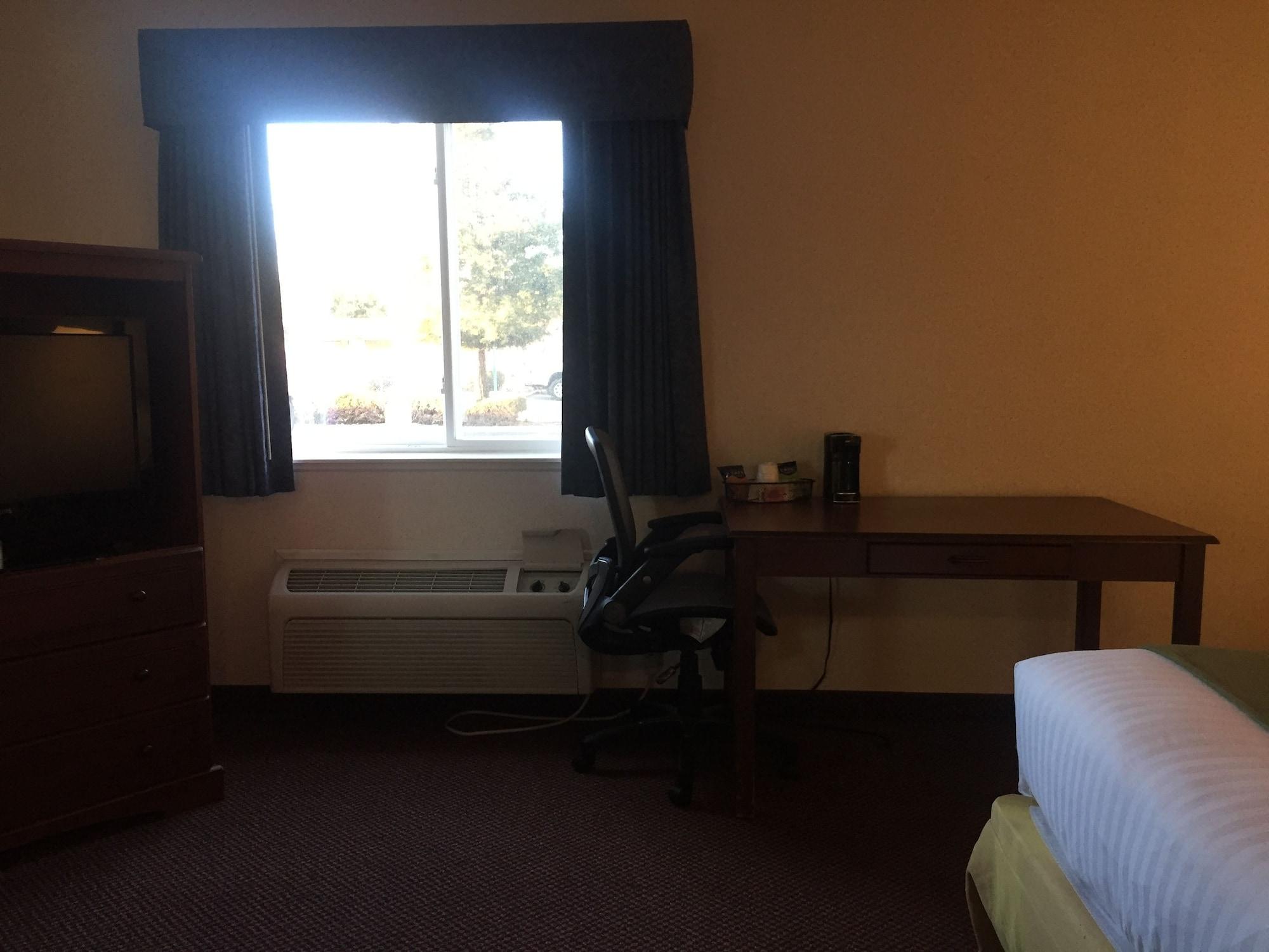 Quality Inn & Suites 윌로즈 외부 사진
